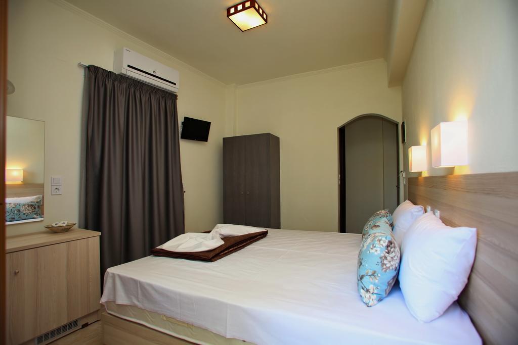 Aktaion Guest Rooms Skopelos Zimmer foto